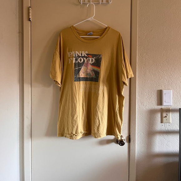 Pink Floyd Tops - Yellow Pink Floyd Band Tee